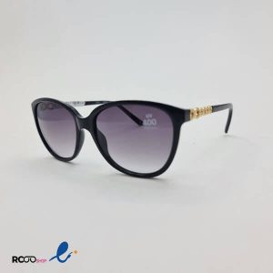 عکس از عینک آفتابی روزمره با فریم مشکی و دسته طرح دار کد 324-400