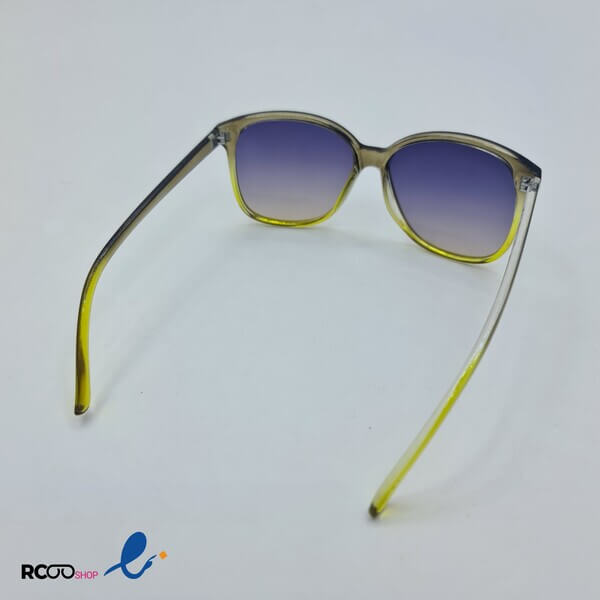 عکس از عینک آفتابی با فریم دو رنگ زرد و آبی زنانه کد 430-742