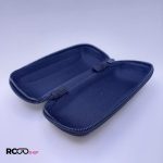 عکس از کیف عینک زیپی و مستطیلی شکل با رنگ خاکستری مدل 991249