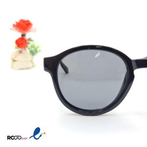عکس از عینک آفتابی گرد مردانه و زنانه با فریم مشکی و عدسی دودی تیره کد 324-933