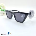 عکس از عینک آفتابی گربه ای زنانه با فریم مشکی رنگ و عدسی دودی UV400 کد 326-064