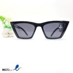 عکس از عینک آفتابی گربه ای زنانه با فریم مشکی رنگ و عدسی دودی UV400 کد 326-064