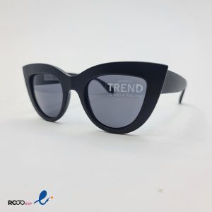 عکس از عینک آفتابی فشن با فریم گربه و رنگ مشکی مات مدل 324-722