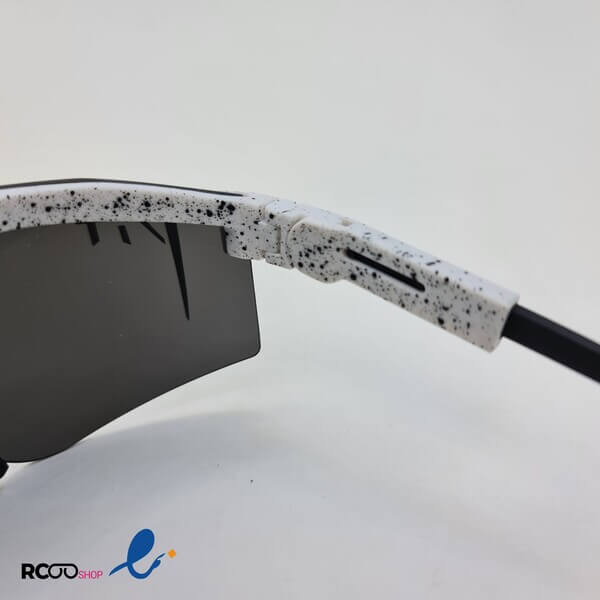 عکس از عینک آفتابی ورزشی پلاریزه pit-viper دارای محافظ uv400 مدل c17