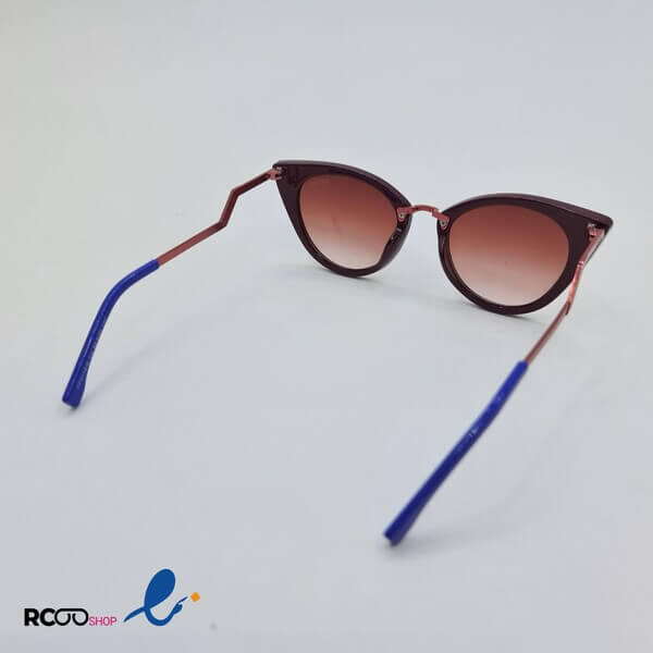 عکس از عینک آفتابی fendi با فریم گربه ای و رنگ زرشکی مدل ff0118