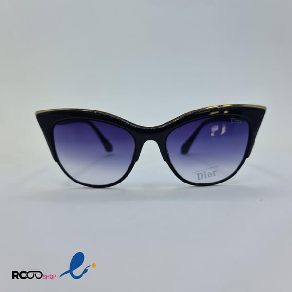 عکس از عینک آفتابی گربه ای با فریم مشکی و عدسی آبی برند دیور مدل 327