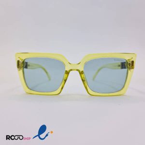عکس از عینک دید در شب با فریم و عدسی سبز برند BURBERRY مدل D21287