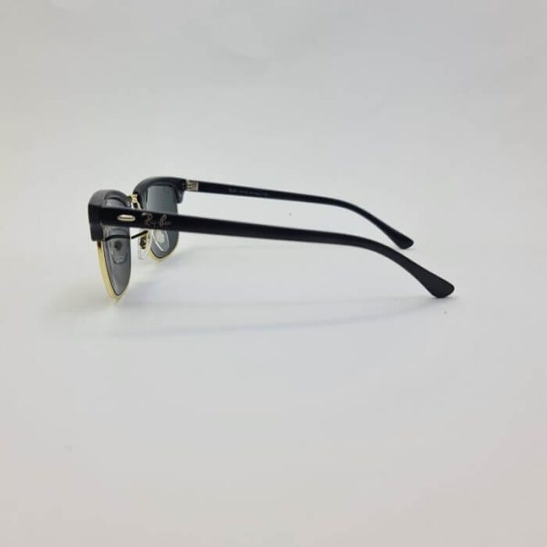 عکس از عینک آفتابی کلاب مستر برند ریبن با فریم مشکی و طلایی مدل rb3016