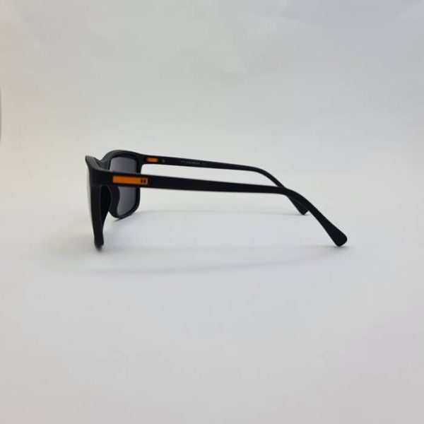 عکس از عینک آفتابی oga morel با فریم مشکی مات و دسته نشکن مدل 58990