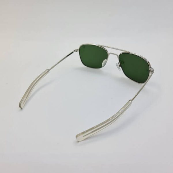 عکس از عینک آفتابی اصل امریکن اپتیکال ao با عدسی سبز و فریم مربعی مدل c3