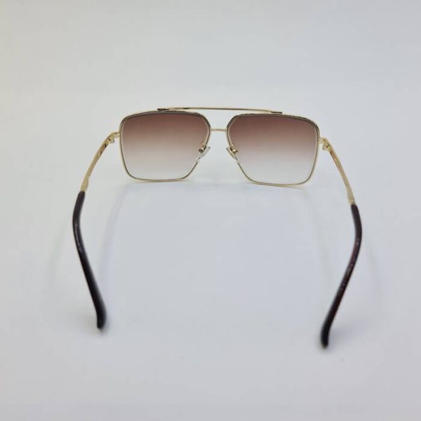 عکس از عینک برند میباخ با لنز قهوه ای و فریم طلایی و دو پل بینی مدل n2001