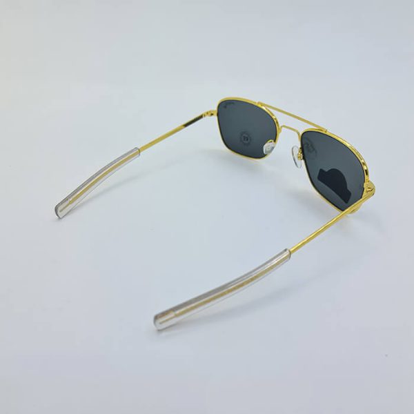 عکس از عینک آفتابی برند راندلف randolph با فریم طلایی و عدسی دودی شیشه ای مدل 5-1-2