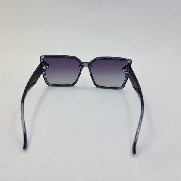 عکس از عینک آفتابی پلاریزه برند لویی ویتون با فریم گربه ای و دسته طرح دار مدل p32210