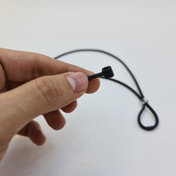عکس از بند عینک از جنس سیلیکونی با رنگ مشکی مدل 991752
