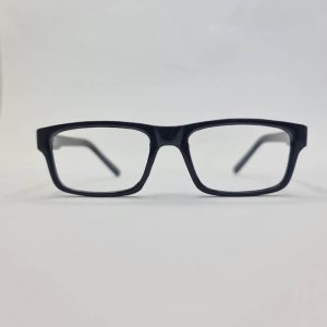 عکس از عینک مطالعه با نمره +3.50 با فریم مشکی و مستطیلی شکل مدل FH631