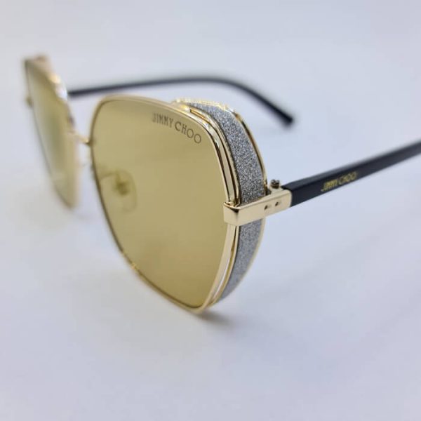 عکس از عینک آفتابی شاین دار با فریم طلایی و عدسی آینه ای مدل 28011