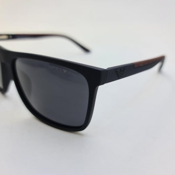 عکس از عینک آفتابی مشکی رنگ پلاریزه برند امپریو آرمانی ترکیه مدل 9414