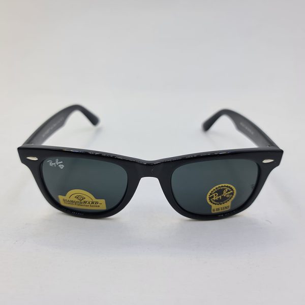 عکس از عینک آفتابی ریبن عدسی شیشه ای با فریم مشکی براق و لنز دودی مدل rb2140-884