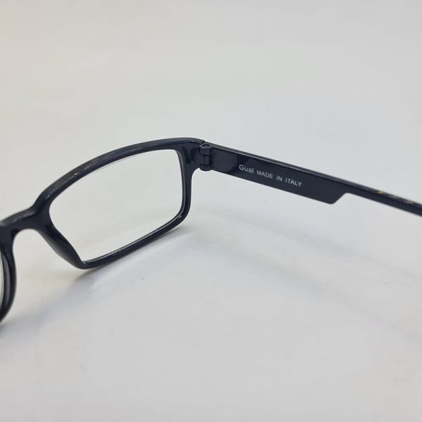 عکس از عینک مطالعه با نمره +2. 50 با فریم مشکی براق و مستطیلی مدل ch1502