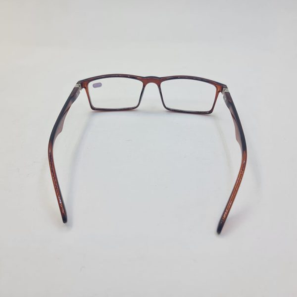 عکس از عینک مطالعه با نمره +1. 75 با فریم قهوه ای و دسته فنری مدل mr9004