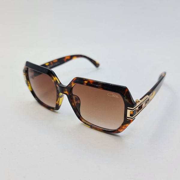 عینک آفتابی با فریم مربعی و قهوه ای چند رنگ (هاوانا) برند کازال مدل 8829