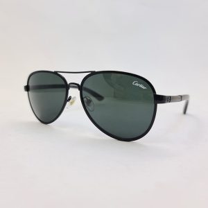 عکس از عینک آفتابی آنتی رفلکس با فریم و دسته مشکی برند کارتیه مدل 125-C6