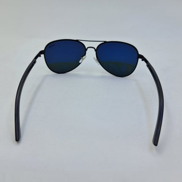 عکس از عینک آفتابی آنتی رفلکس با فریم و دسته مشکی برند کارتیه مدل 125-c6