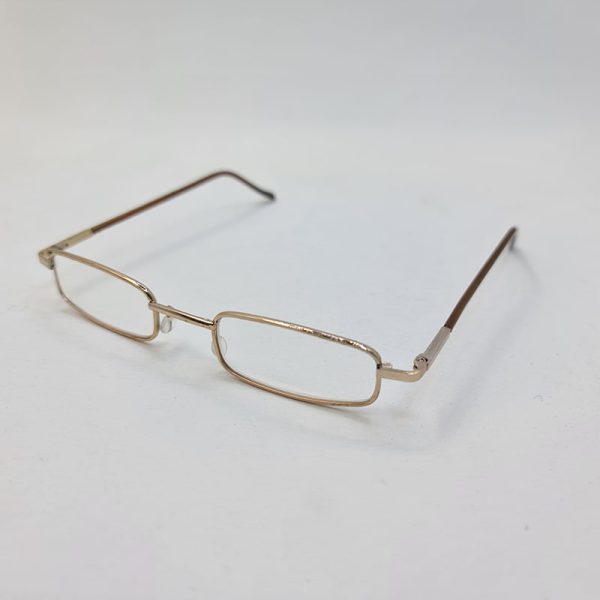 عکس از عینک مطالعه با نمره چشم 1. 50 و طرح خودکاری و قاب زرد