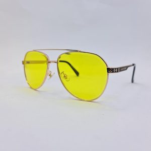 عکس از عینک شب خلبانی با فریم طلایی و لنز زرد Louis Vuitton مدل 1098