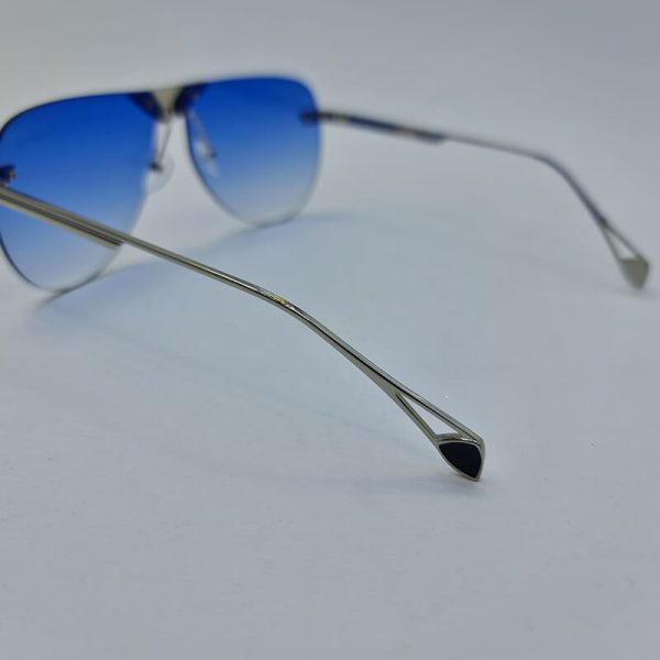 عکس از عینک آفتابی خلبانی فریملس با دسته طلایی و لنز آبی میباخ مدل s1010