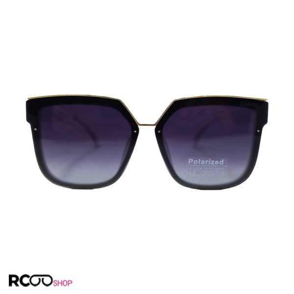 عکس از عینک آفتابی پلاریزه شنل با فریم و دسته سفید و عدسی دودی مدل p6809
