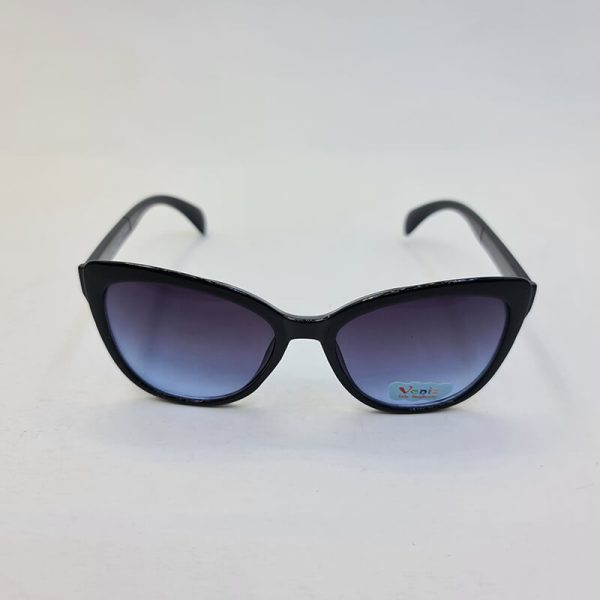 عکس از عینک آفتابی گربه ای بچه گانه با فریم مشکی رنگ و لنز دودی مدل 3086