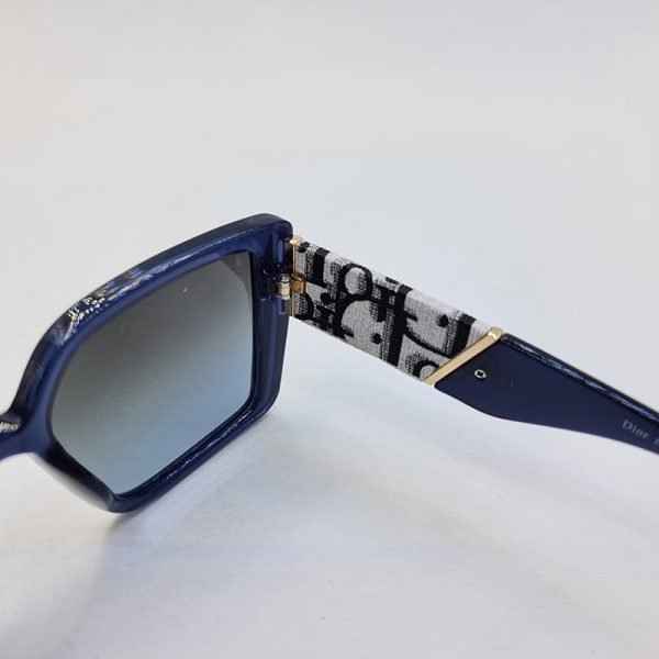 عکس از عینک آفتابی پلاریزه dior با دسته طرح دار و فریم آبی کبود مدل p6818