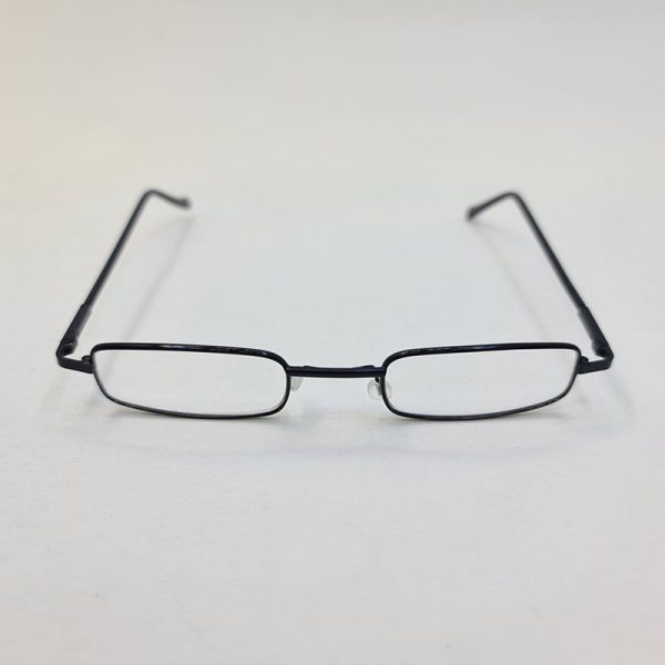 عکس از عینک مطالعه با نمره چشم 1. 25 و طرح خودکاری و قاب مشکی و زرد
