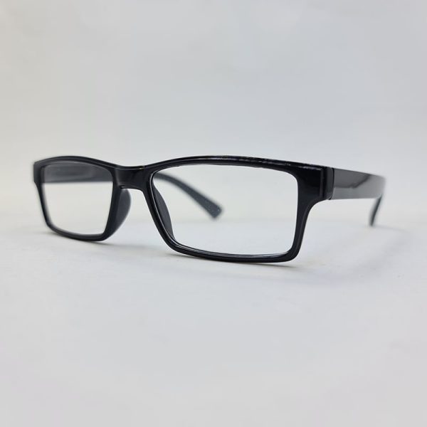 عکس از عینک مطالعه با نمره +1. 00 با فریم مشکی و دسته فنری مدل f28