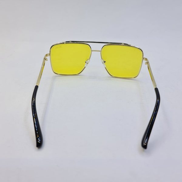 عکس از عینک دید در شب دیتا با فریم طلایی و فلزی و لنز زرد رنگ مدل d2001