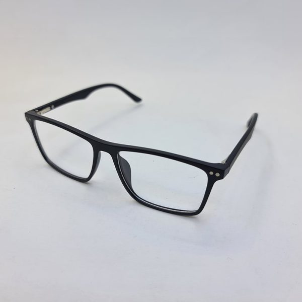 عکس از فریم عینک 5 کاوره مستطیلی شکل با فریم مشکی رنگ با دسته فنری مدل tr2359