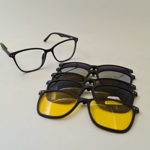 عکس از فریم عینک 5 کاوره مربعی شکل با فریم مشکی رنگ با دسته فنری مدل tr2360