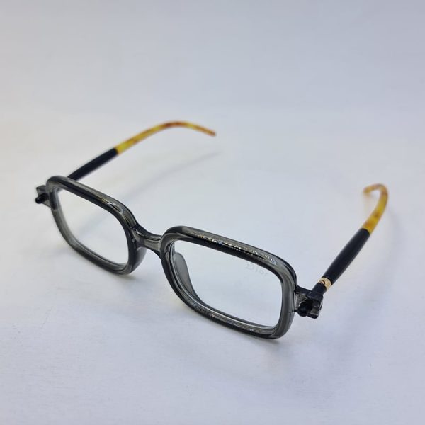 عکس از فریم عینک طبی dior و عینک آفتابی مربعی شکل مشکی و قهوه ای مدل fg888