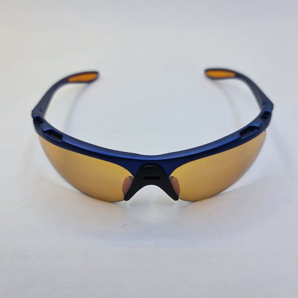 عکس از عینک ورزشی نیم فریم با فریم آبی و عدسی قهوه ای ترنادو مدل tp405025