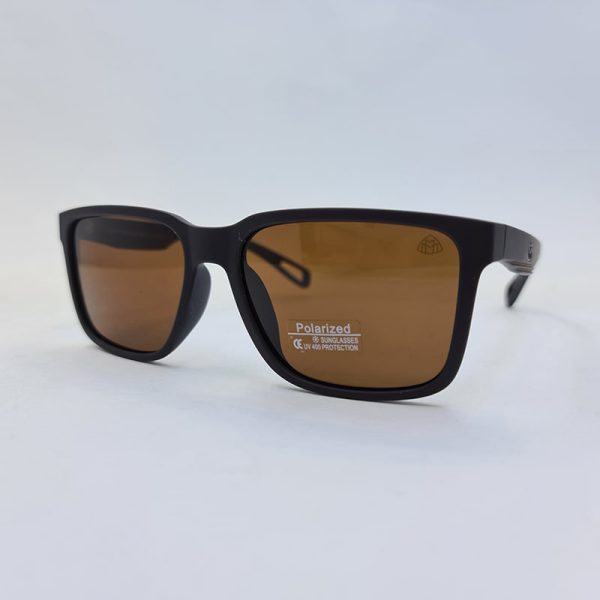 عکس از عینک آفتابی پلاریزه با فریم مربعی و قهوه ای مات برند میباخ مدل d22809p