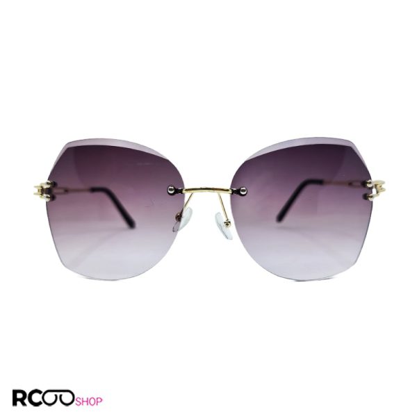 عکس از عینک آفتابی فریم لس پروانه ای با لنز دودی تیره و دسته طلایی مدل b300