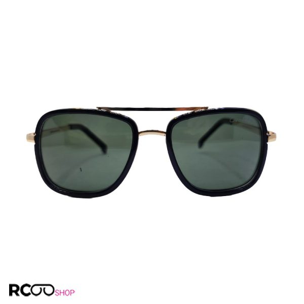 عکس از عینک آفتابی پلاریزه با فریم مربعی، مشکی و طلایی و لنز سبز carrera مدل c426