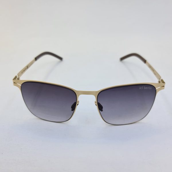 عکس از عینک آفتابی ic! Berlin مربعی شکل و طلایی رنگ و عدسی دودی مدل ps18008