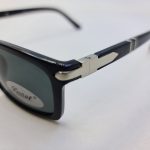 عکس از عینک دودی PERSOL با دسته فنری و عدسی سنگ و فریم مشکی رنگ مدل PO3103