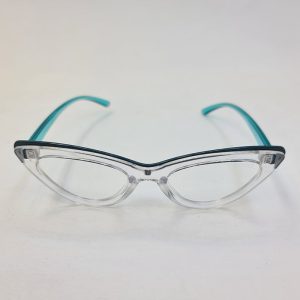 عکس از فریم عینک طبی گربه ای بی رنگ و دسته سبز برند گوچی مدل G10A
