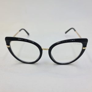 عکس از فریم عینک طبی گربه ای با دسته فنری و رنگ مشکی و طلایی FENDI مدل F11A