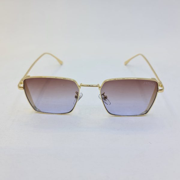 عکس از عینک آفتابی با فریم طلایی رنگ و لنز دو رنگ (قهوه ای و آبی) دیتیای مدل 9578