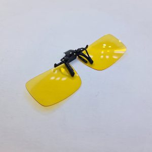عکس از کاور آفتابی لنز عینک طبی با عدسی زرد رنگ مدل 991920