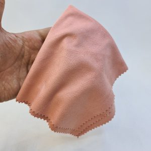 عکس از دستمال عینک سایز بزرگ برای پاک کردن لنز با رنگ هلویی مدل 991932